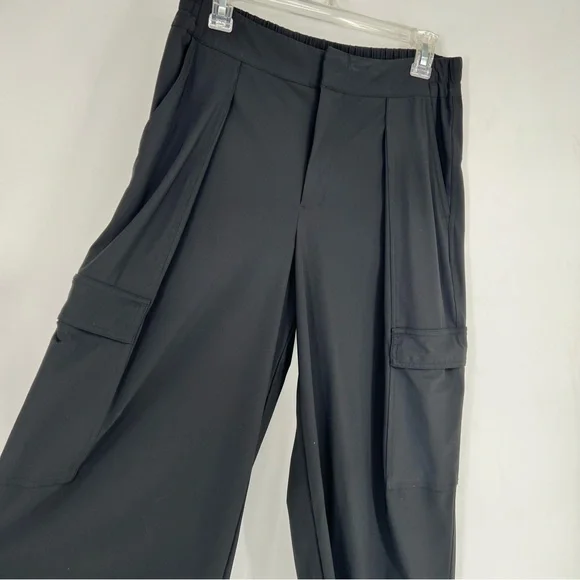 Athleta Pinnacle High Rise Wide Leg Black Cargo Trousers Pants Women's 8 - Picture 7 of 16